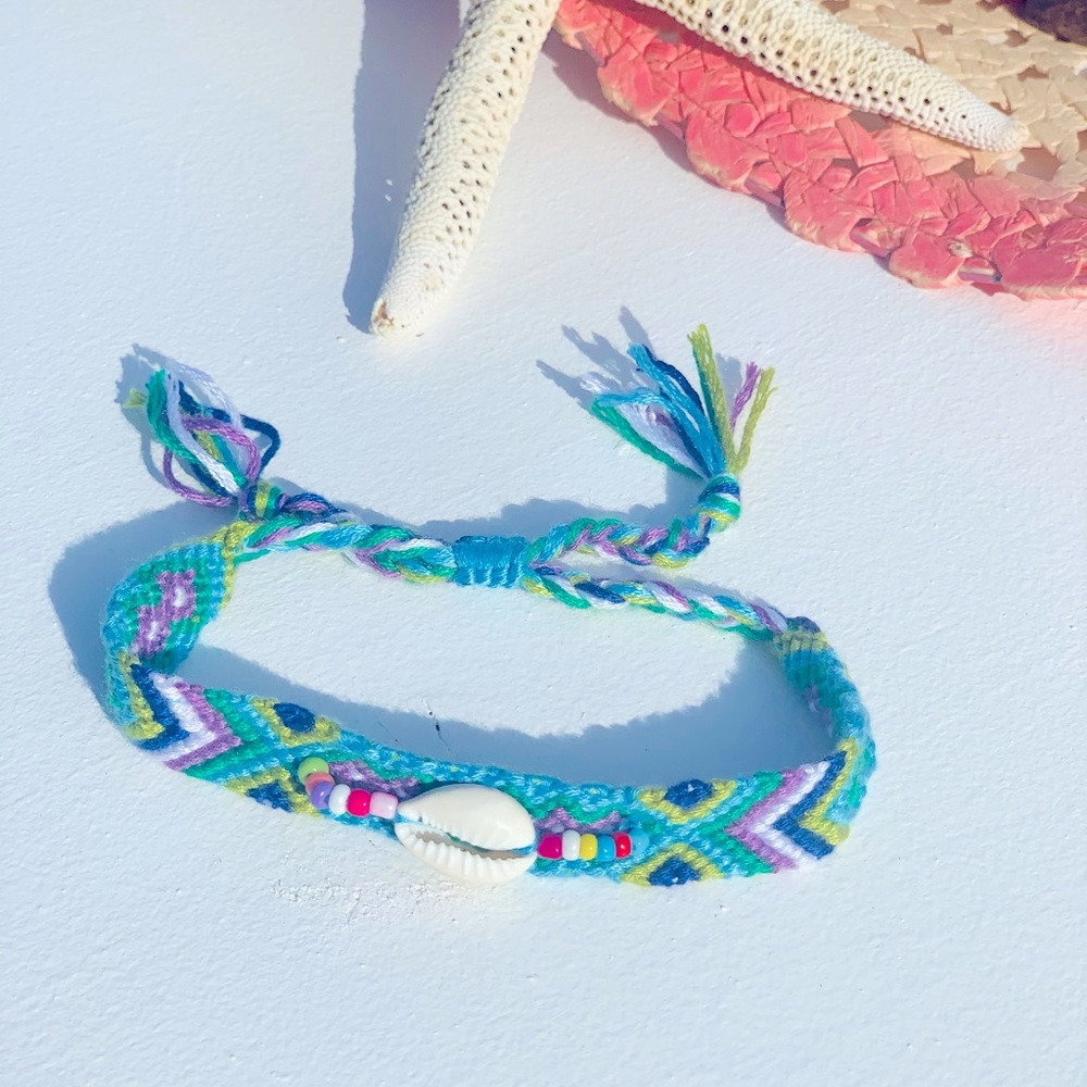 Caligirl Friendship Bracelet